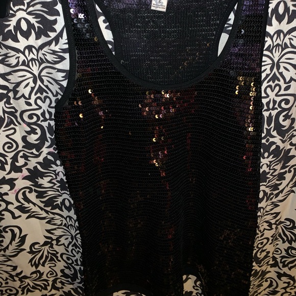 Sequin tank top - Picture 3 of 3